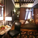 Casa de hóspedes The At The Spanish Steps Prestige Collection - Mdr Penthouse 4*
