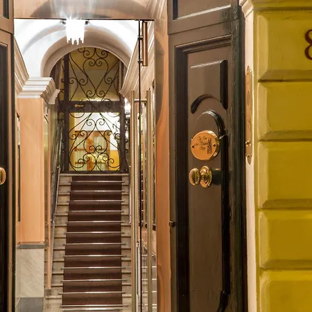 The At The Spanish Steps Prestige Collection - Mdr Penthouse