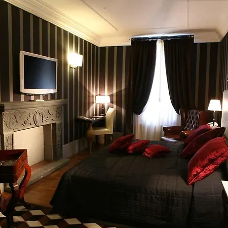 The At The Spanish Steps Prestige Collection - Mdr Penthouse
