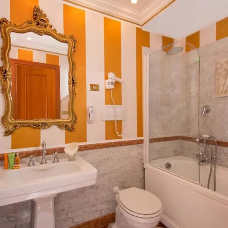 The At The Spanish Steps Prestige Collection - Mdr Penthouse 4* Рим