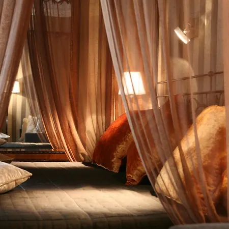 The At The Spanish Steps Prestige Collection - Mdr Penthouse